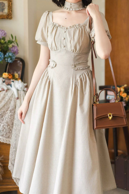 Sophisticated Dress with a Clean Classic Look