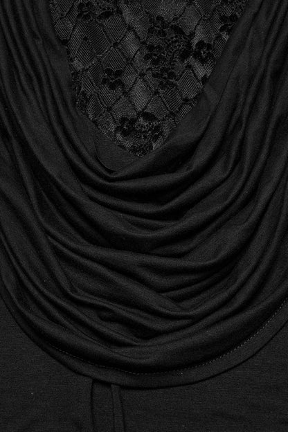 Classic Designed Blouse in a Timeless Cut