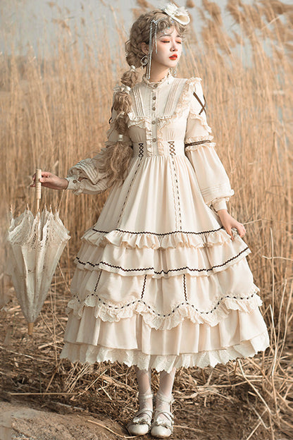 Beautifully Crafted Dress in a Classic Style