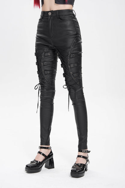 Effortlessly Elegant Pants with a Timeless Design