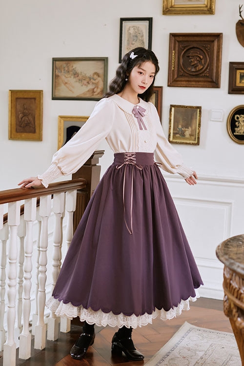 Finely Styled Dress with a Classic Vintage Look