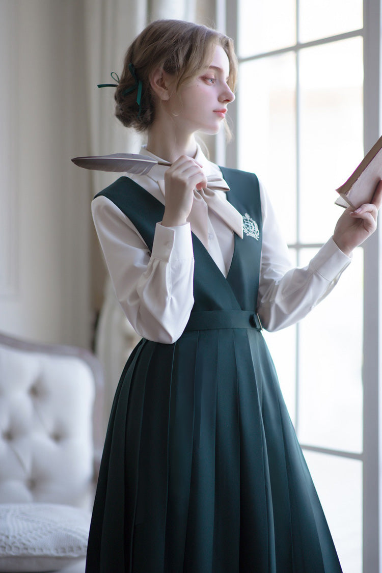 Classic Designed Dress in a Timeless Cut