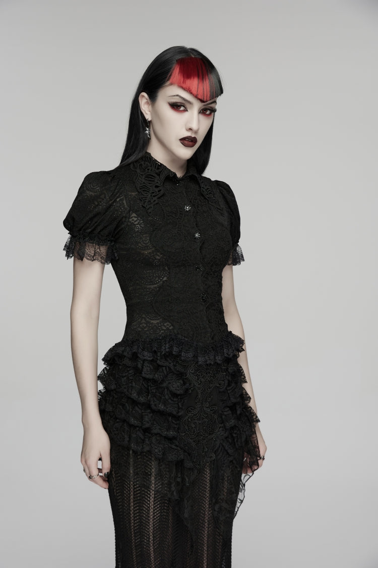 Classic Vintage Blouse with a Flattering Fit