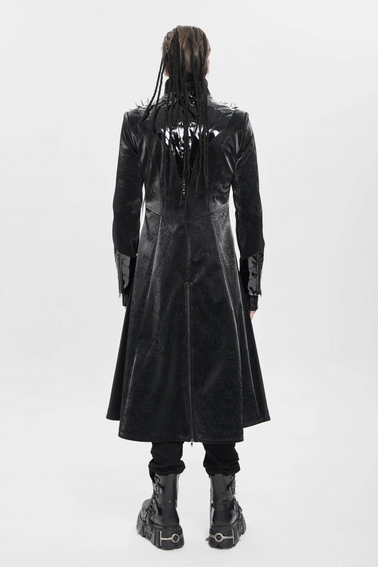 Beautifully Crafted Coat in a Classic Style