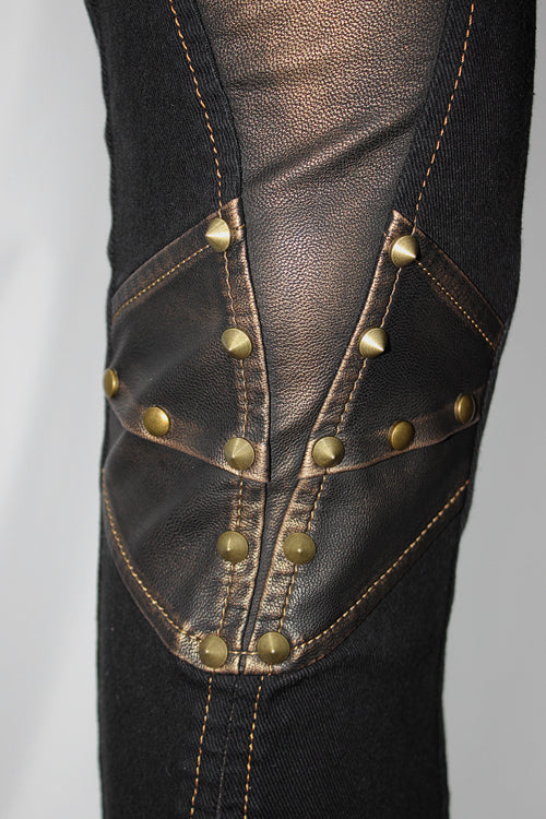 Classic Vintage Pants with a Flattering Fit