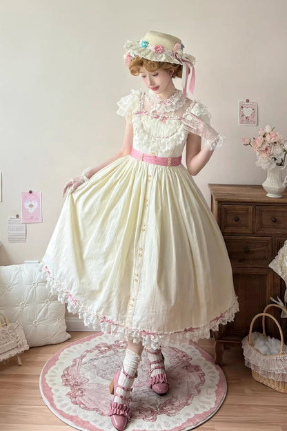 Beautifully Crafted Dress in a Classic Style