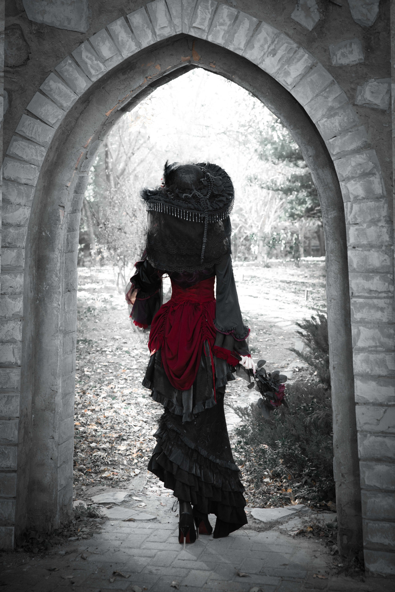 Dark Flower Gothic Lolita Set