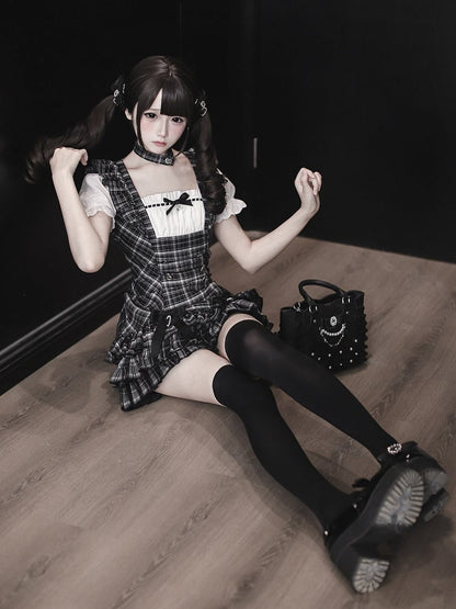 [pre-order Deadline: April 29] Black Check Ruffle Ribbon Puff Sleeve Mini Dress Set + Choker