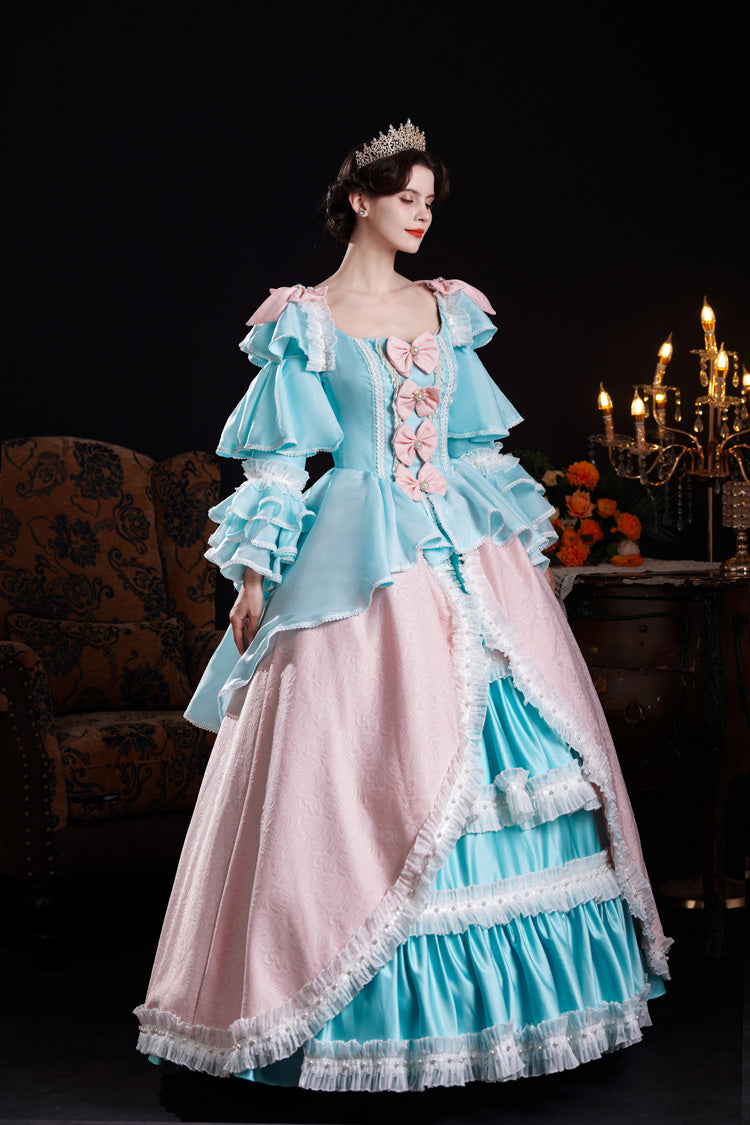 Subtly Elegant Dress with a Refined Vintage Look
