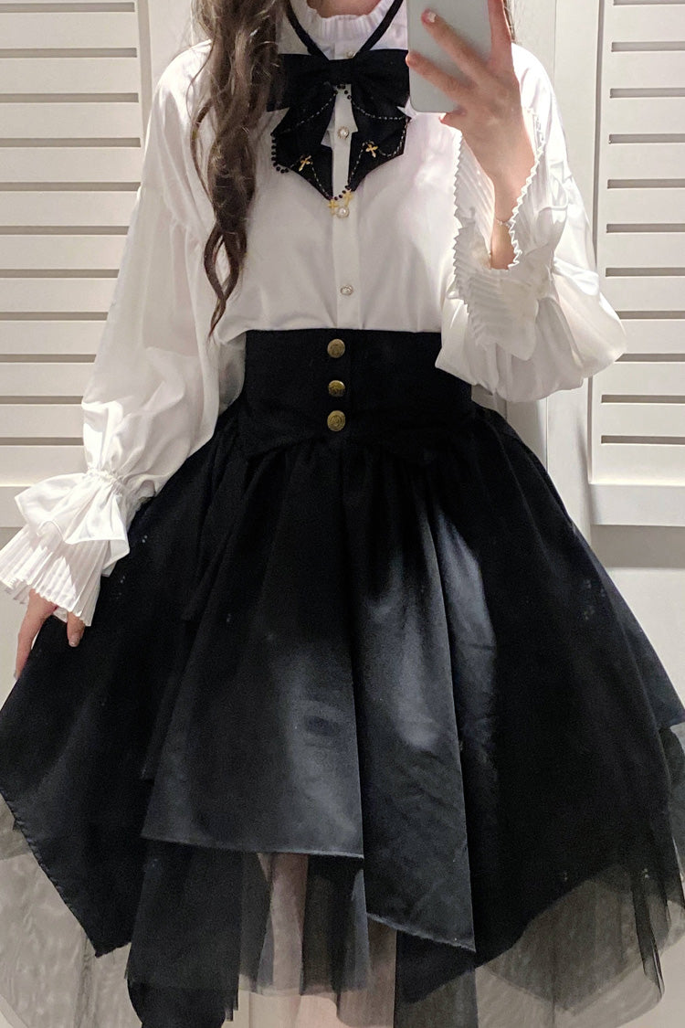 Casually Elegant Garment with a Refined Edge