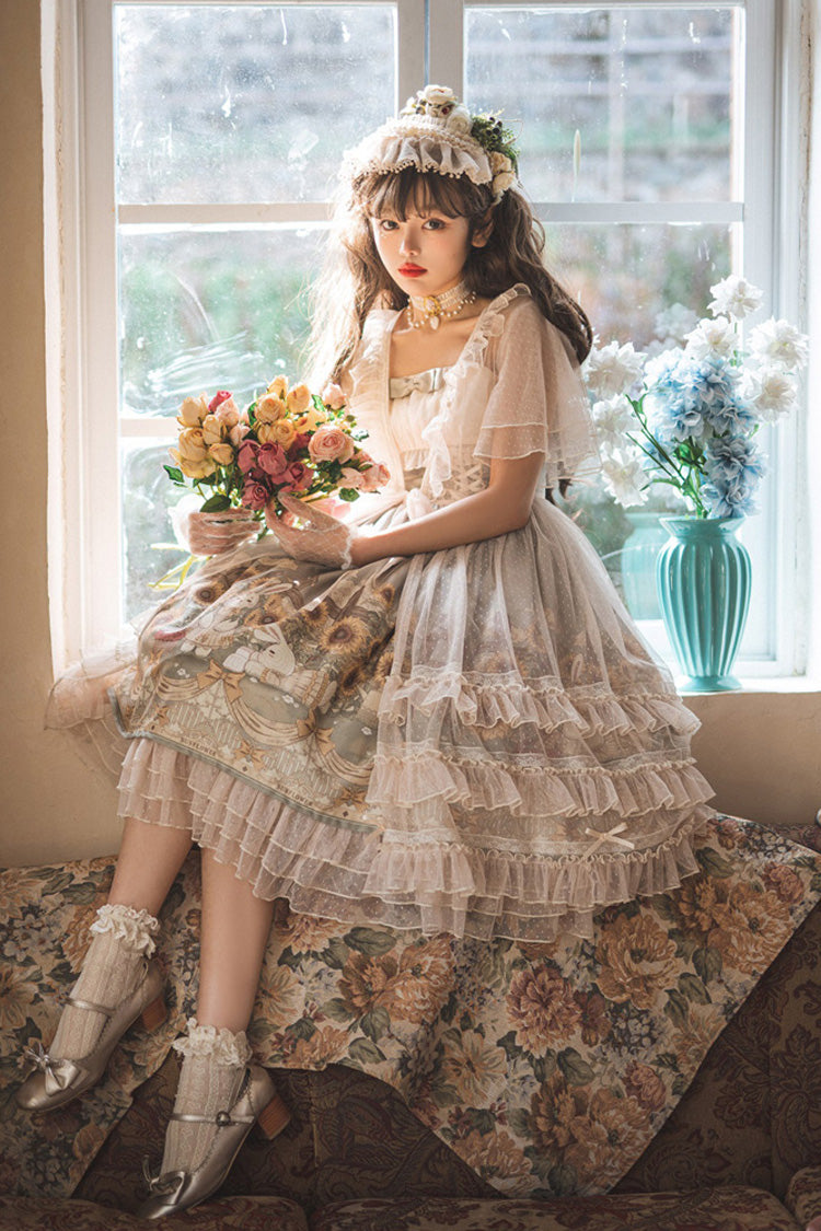 Subtly Elegant Dress with a Refined Vintage Look