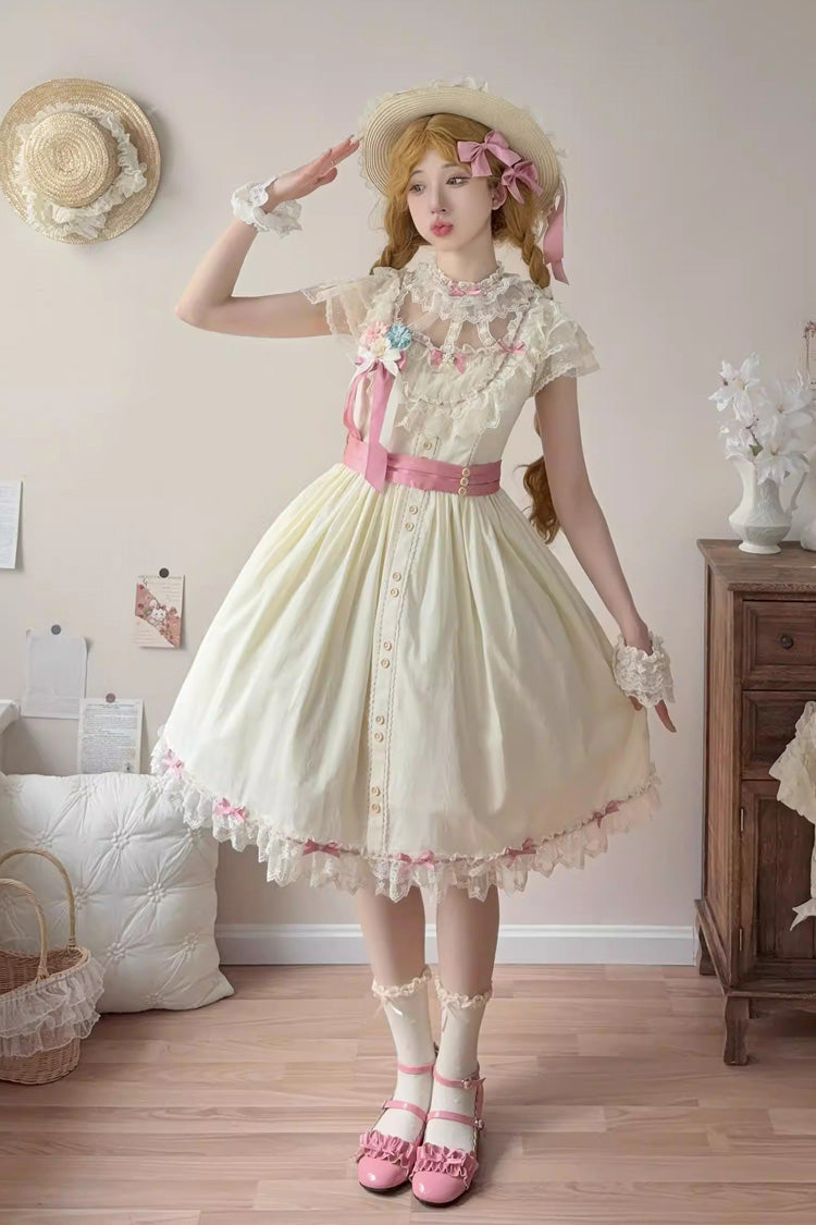 Finely Styled Dress with a Classic Vintage Look