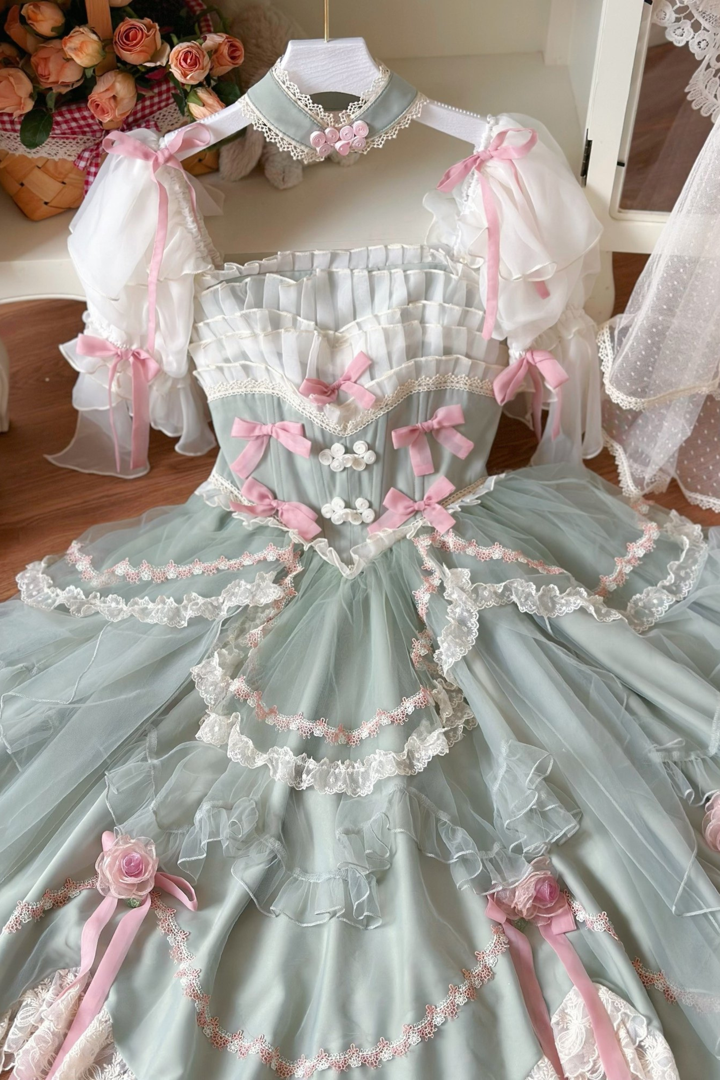 Sweet Princess Dress + Train + Veil + Accessories