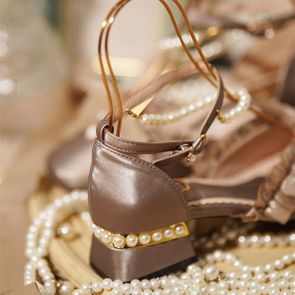 Vintage Style Shoes with a Modern Fit