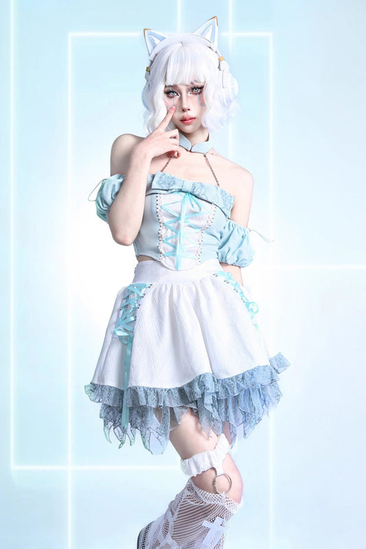 Beautifully Finished Garment in a Timeless Design