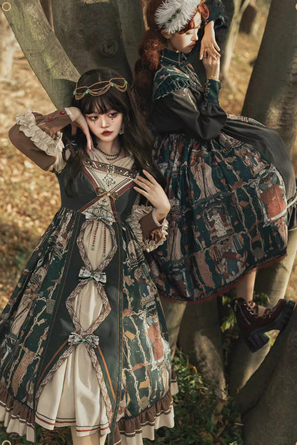 Subtly Elegant Dress with a Refined Vintage Look