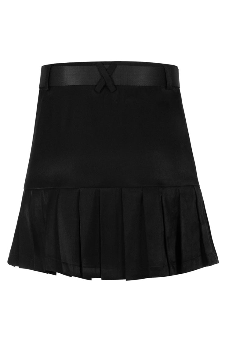 Casually Elegant Bag with a Refined Edge