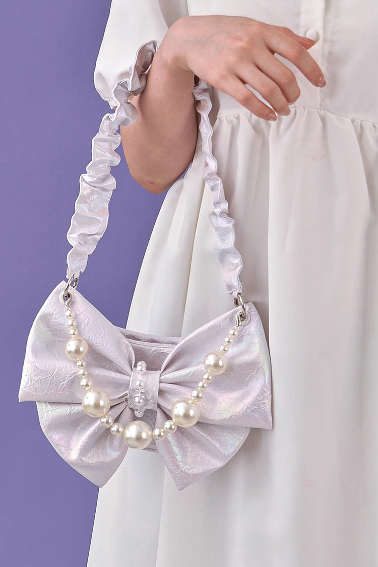 Subtly Elegant Bag with a Refined Vintage Look