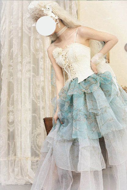 Vintage Style Garment with a Modern Fit