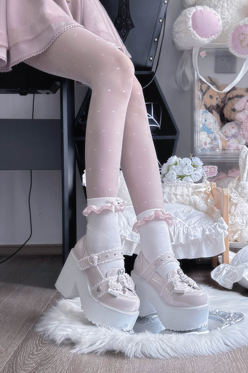 Jewel Cross Ribbon Shoes