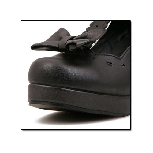 Elegantly Styled Shoes for Everyday Wear