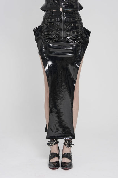 Subtly Elegant Garment with a Refined Vintage Look