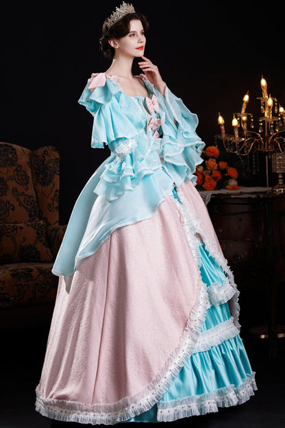 Subtly Elegant Dress with a Refined Vintage Look