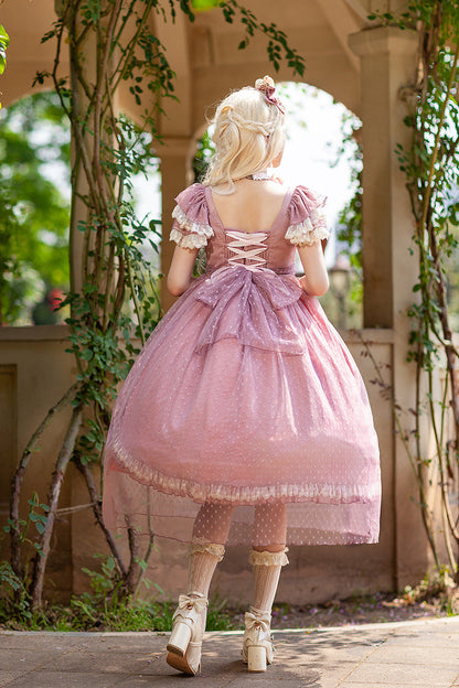 Classic Designed Dress in a Timeless Cut