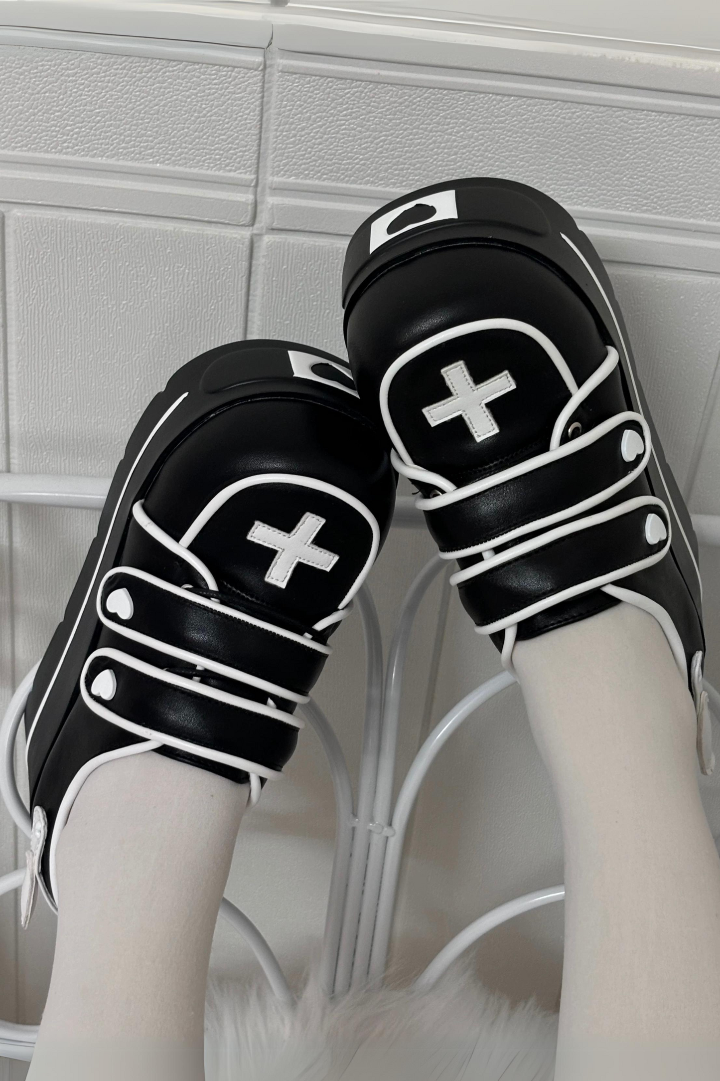 [pre-order] [angel Style] Cross Double Strap Shoes
