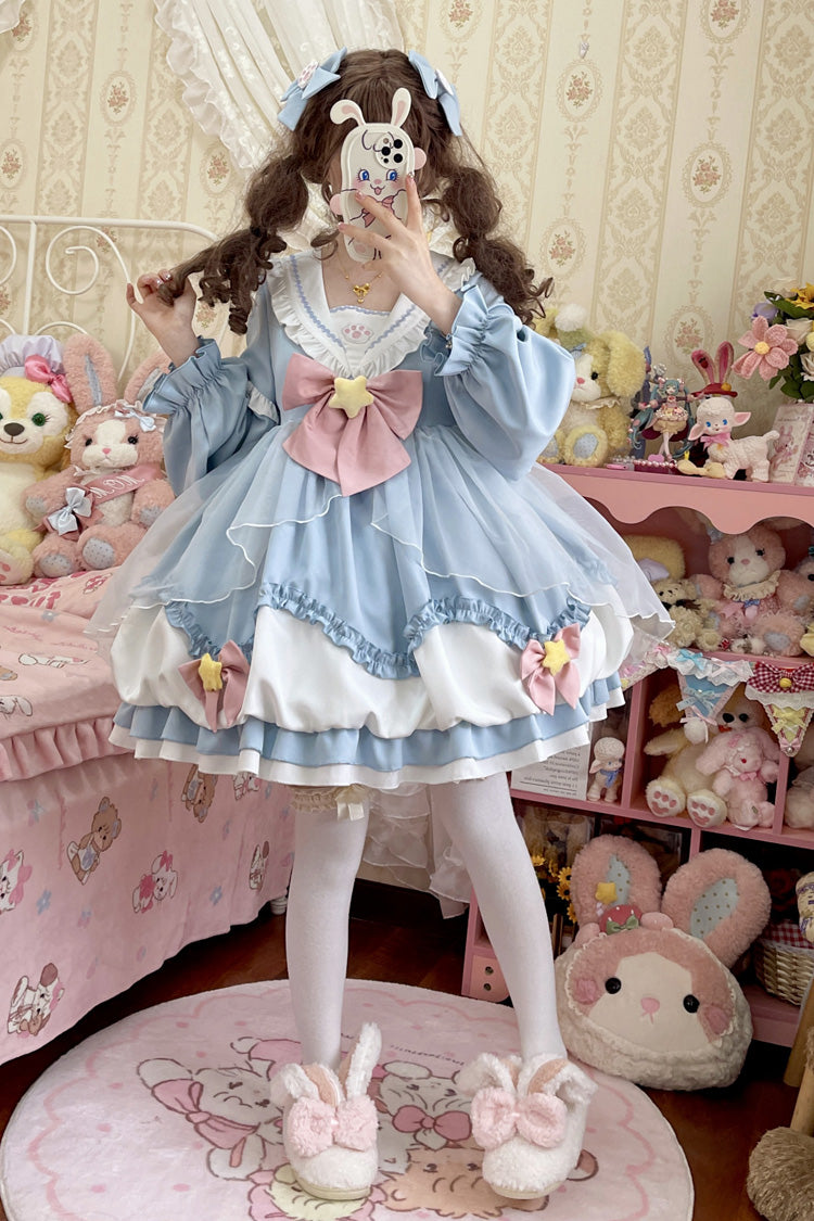 Finely Styled Dress with a Classic Vintage Look