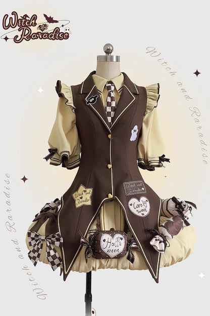 Finely Styled Dress with a Classic Vintage Look
