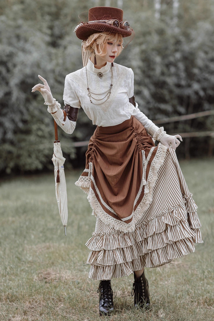 Casually Elegant Garment with a Refined Edge