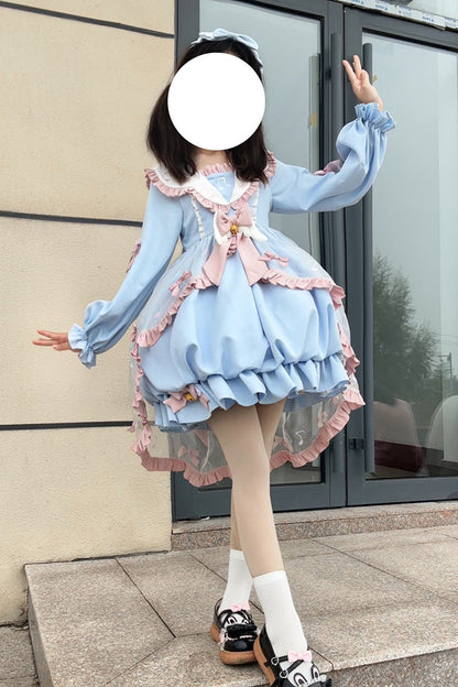 Subtly Elegant Dress with a Refined Vintage Look