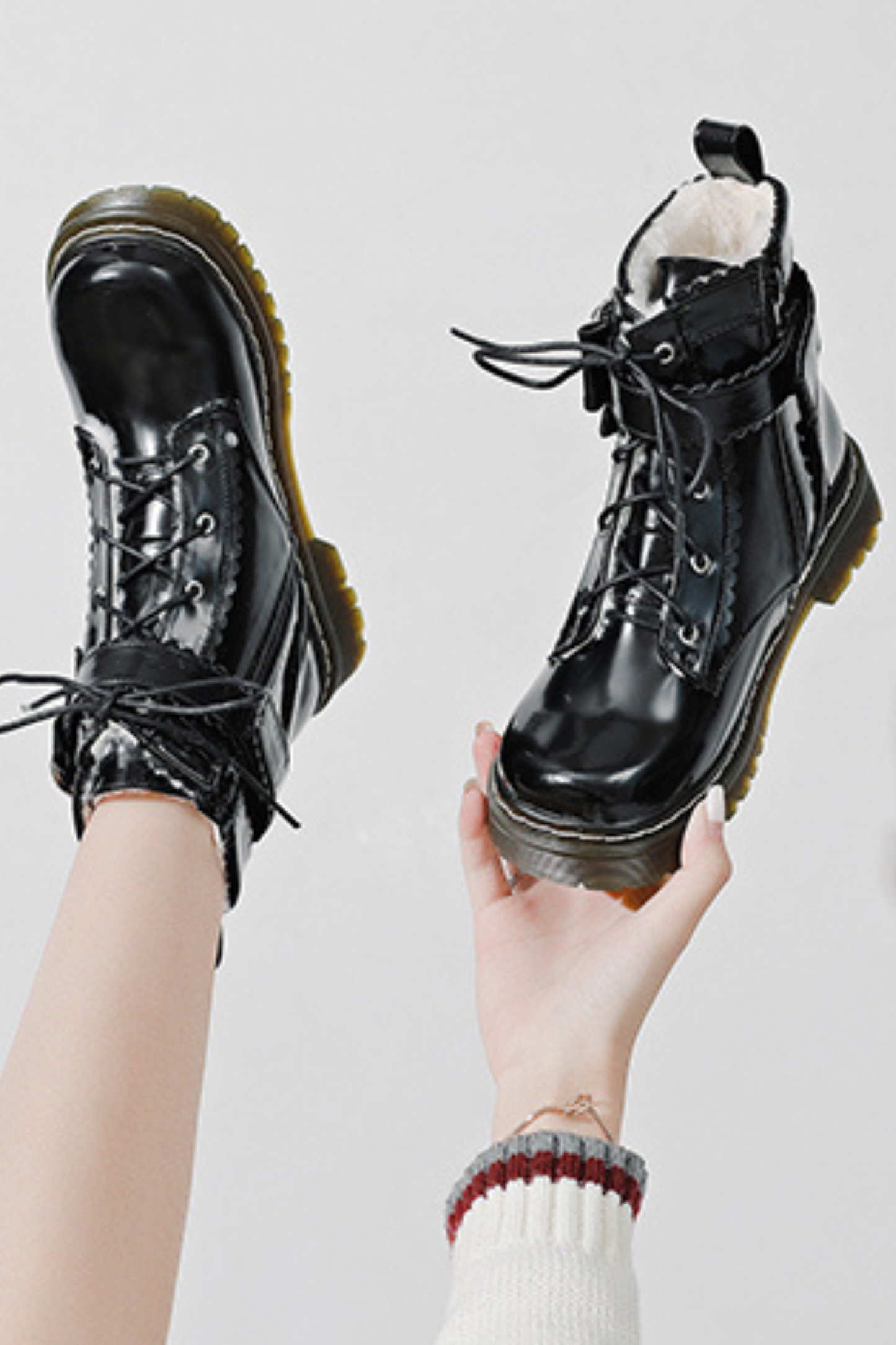 Heart Ring Mode Boots