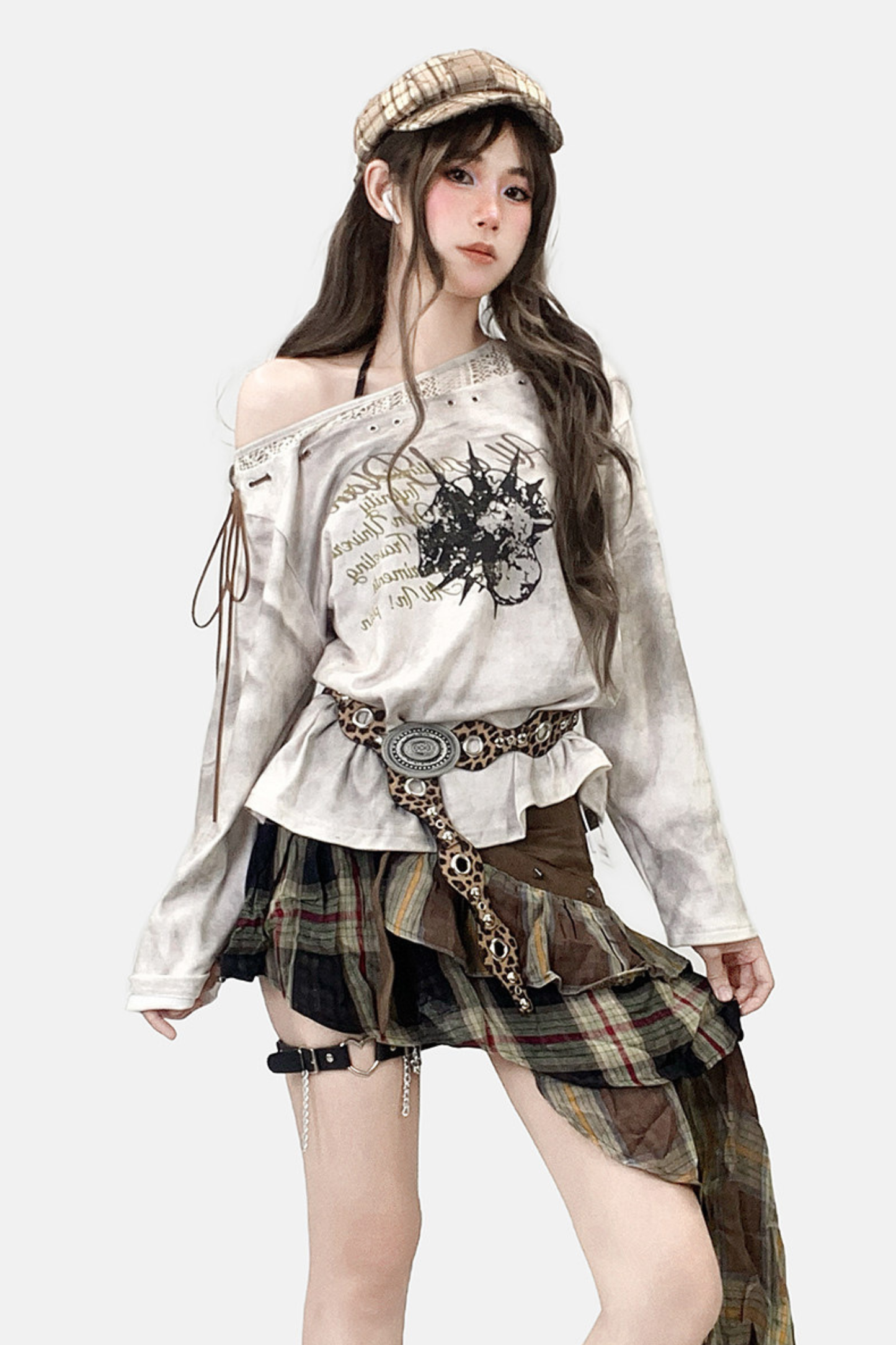 Off-shoulder Y2k Top