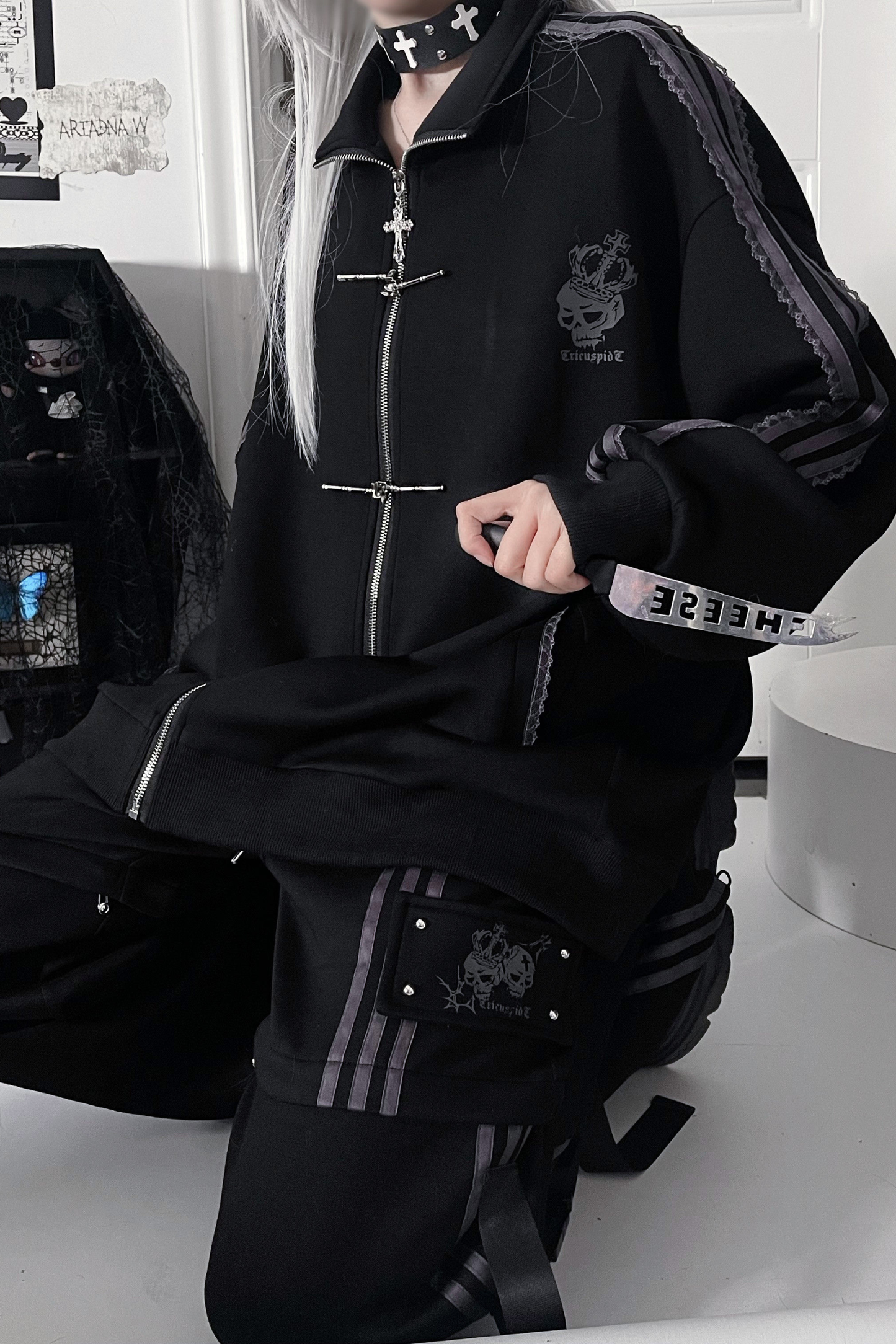 Dark Knight Loose Jacket + Pants