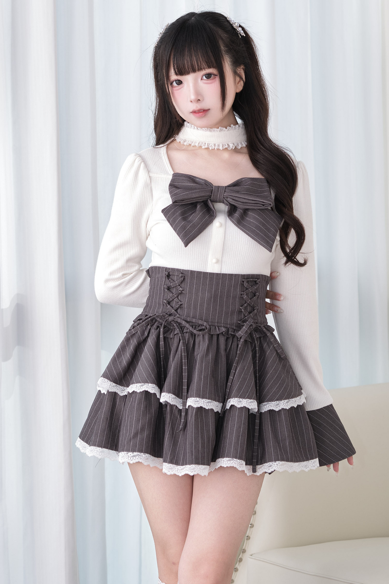 Ribbon Choker Knit Top