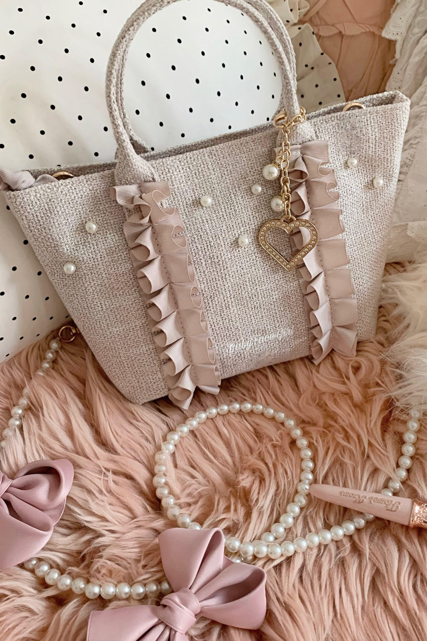 Sweetheart Pearl Ruffle Bag