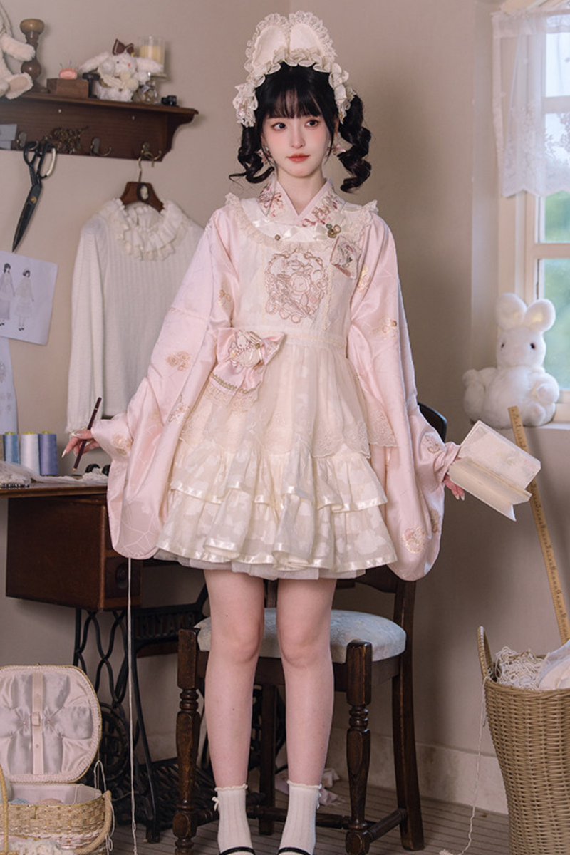 Chinese-style Pastel Top + Apron + Bow + Necklace + Brooch + Hair Accessories