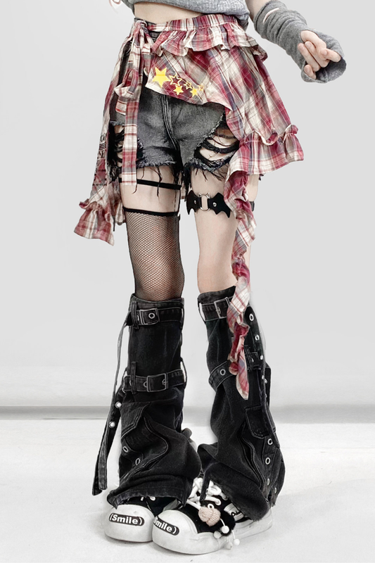 Retro Black Denim Pants + Plaid Curtain