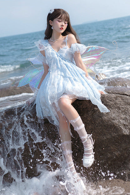 Effortlessly Elegant Dress with a Timeless Design