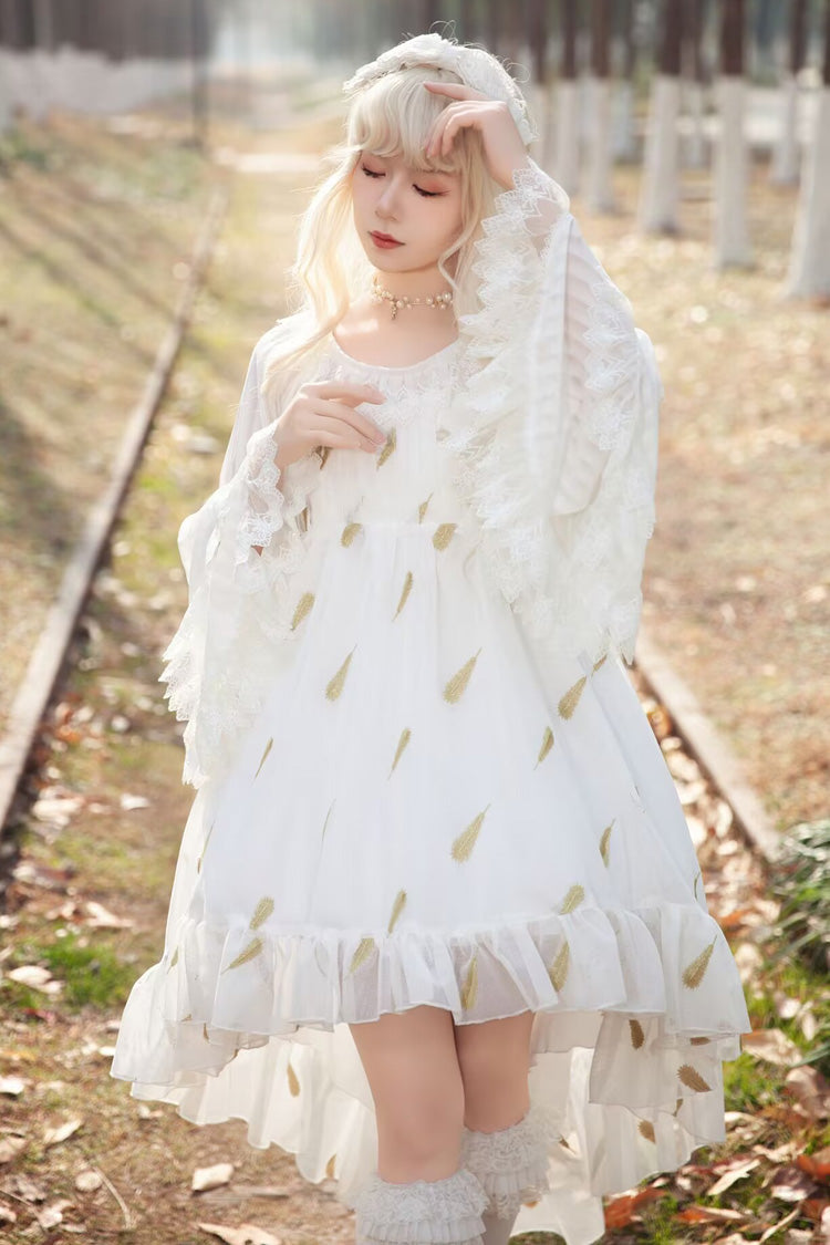 Subtly Elegant Dress with a Refined Vintage Look