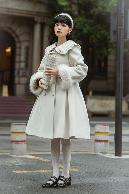 Classic Vintage Coat with a Flattering Fit