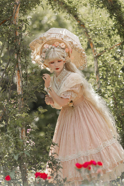 Beautifully Crafted Dress in a Classic Style