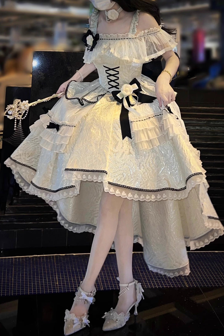 Effortlessly Elegant Dress with a Timeless Design