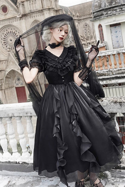 Thoughtfully Designed Dress in a Timeless Style