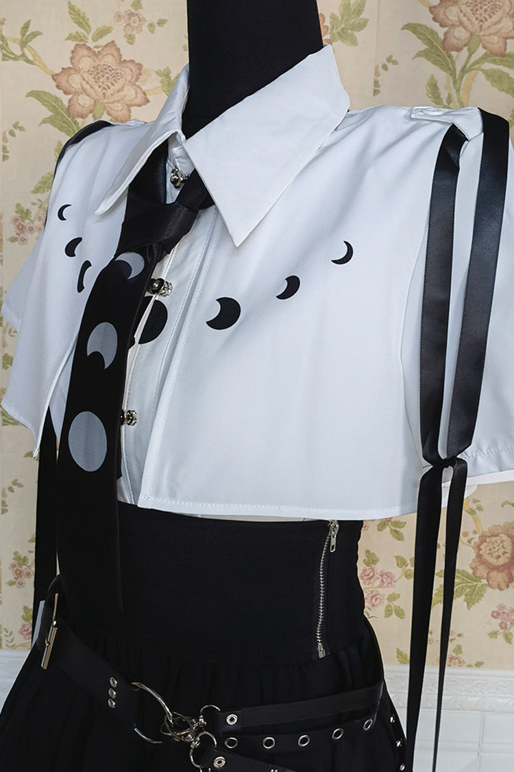 Beautifully Finished Blouse in a Timeless Design