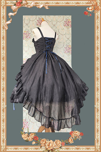 Subtly Elegant Dress with a Refined Vintage Look