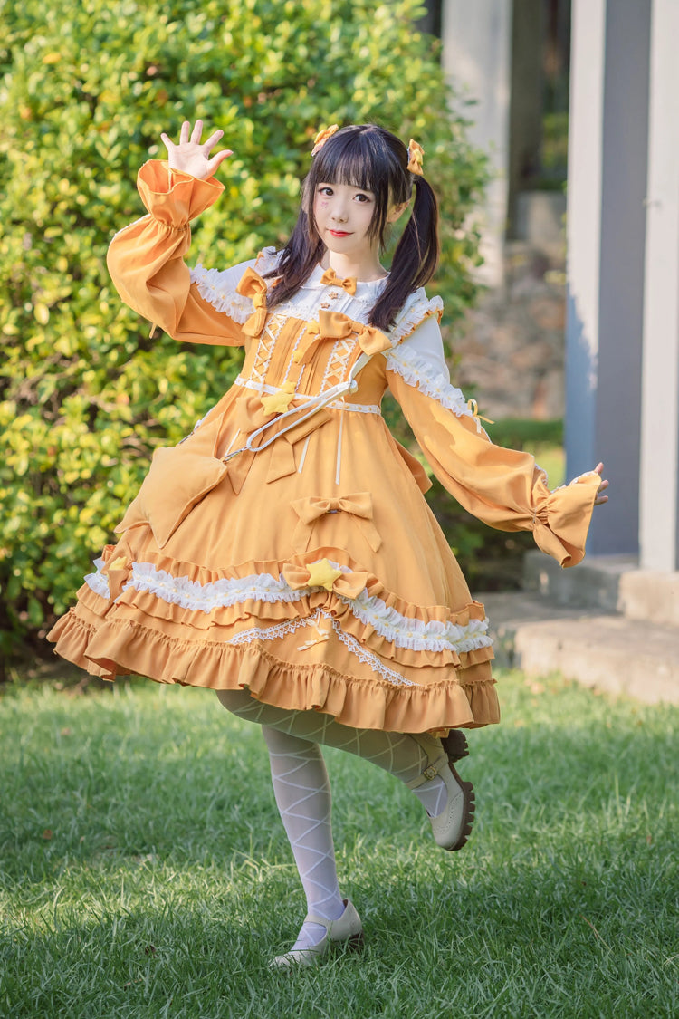 Finely Styled Dress with a Classic Vintage Look