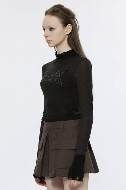 Beautifully Crafted T-Shirt in a Classic Style